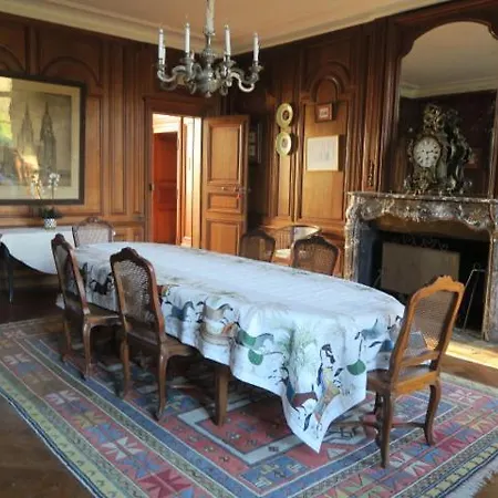 Couette-café 4 Saisons Au Chateau 4*