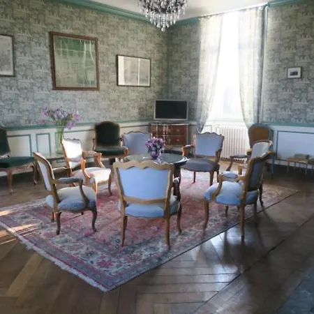 Bed & Breakfast Chateau De Vitry-la-Ville