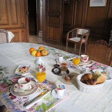 Couette-café 4 Saisons Au Chateau *