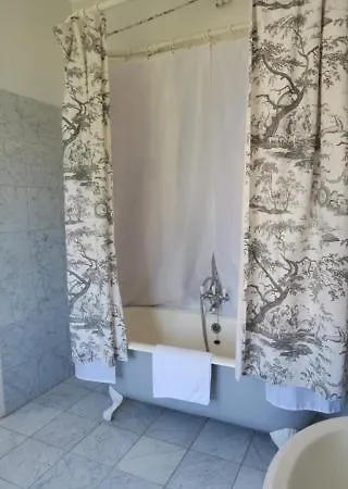 Bed & Breakfast Chateau De 4*