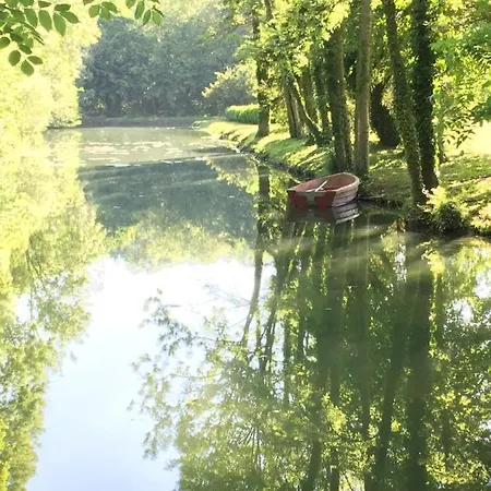 Couette-café 4 Saisons Au Chateau 4*