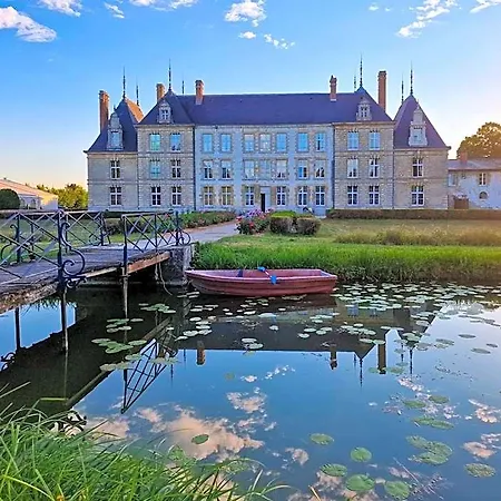 Chateau De Bed & Breakfast