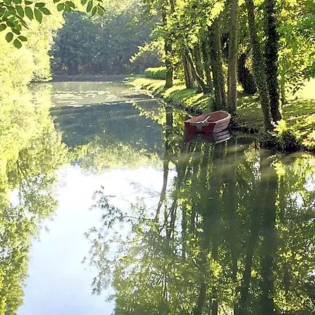 Bed & Breakfast Chateau De 4*